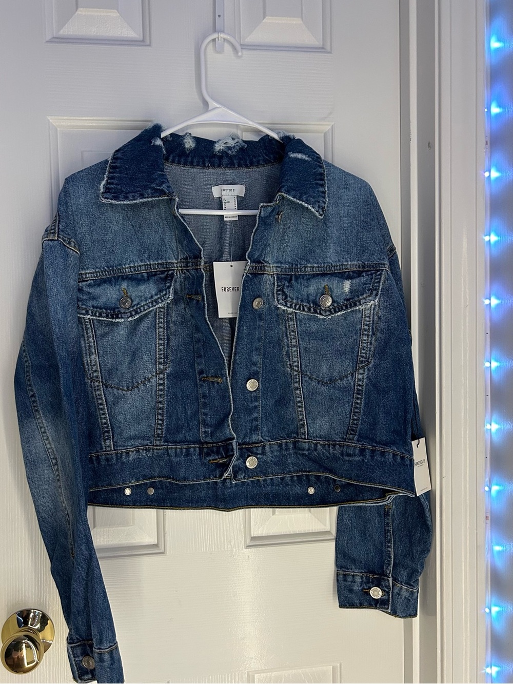 Forever 21 Medium Wash Cropped Denim Jacket - Blue